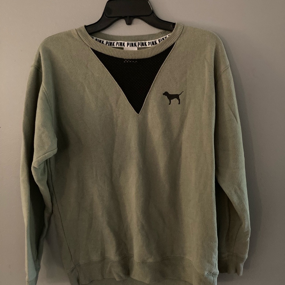 In Excellent Condition! PINK  Victoria’s Secret  Sweatshirt. Size XS